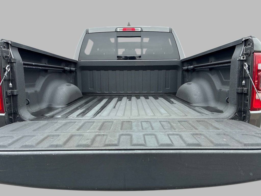 Used 2023 RAM 1500 Big Horn AWD/4WD image 12