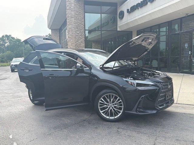 Used 2024 Lexus NX 350 AWD w/ Vision Package image 9