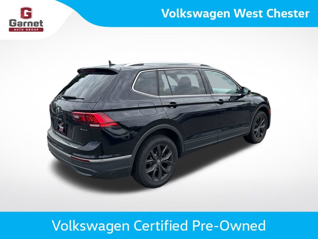 Used 2024 Volkswagen Tiguan SE AWD/4WD image 10