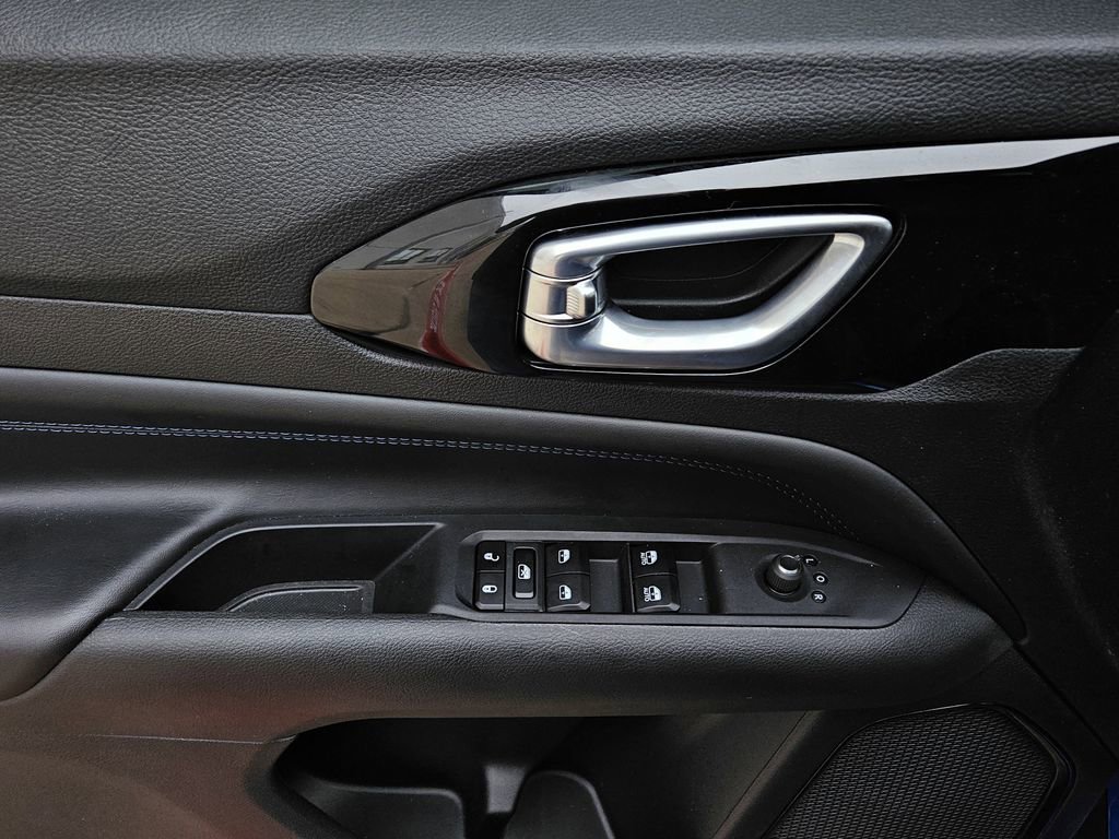 New 2026 Jeep Compass Latitude image 15