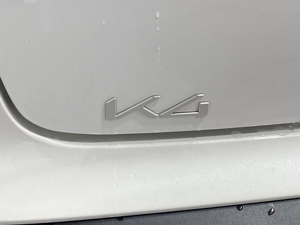 New 2026 Kia K4 FWD image 30