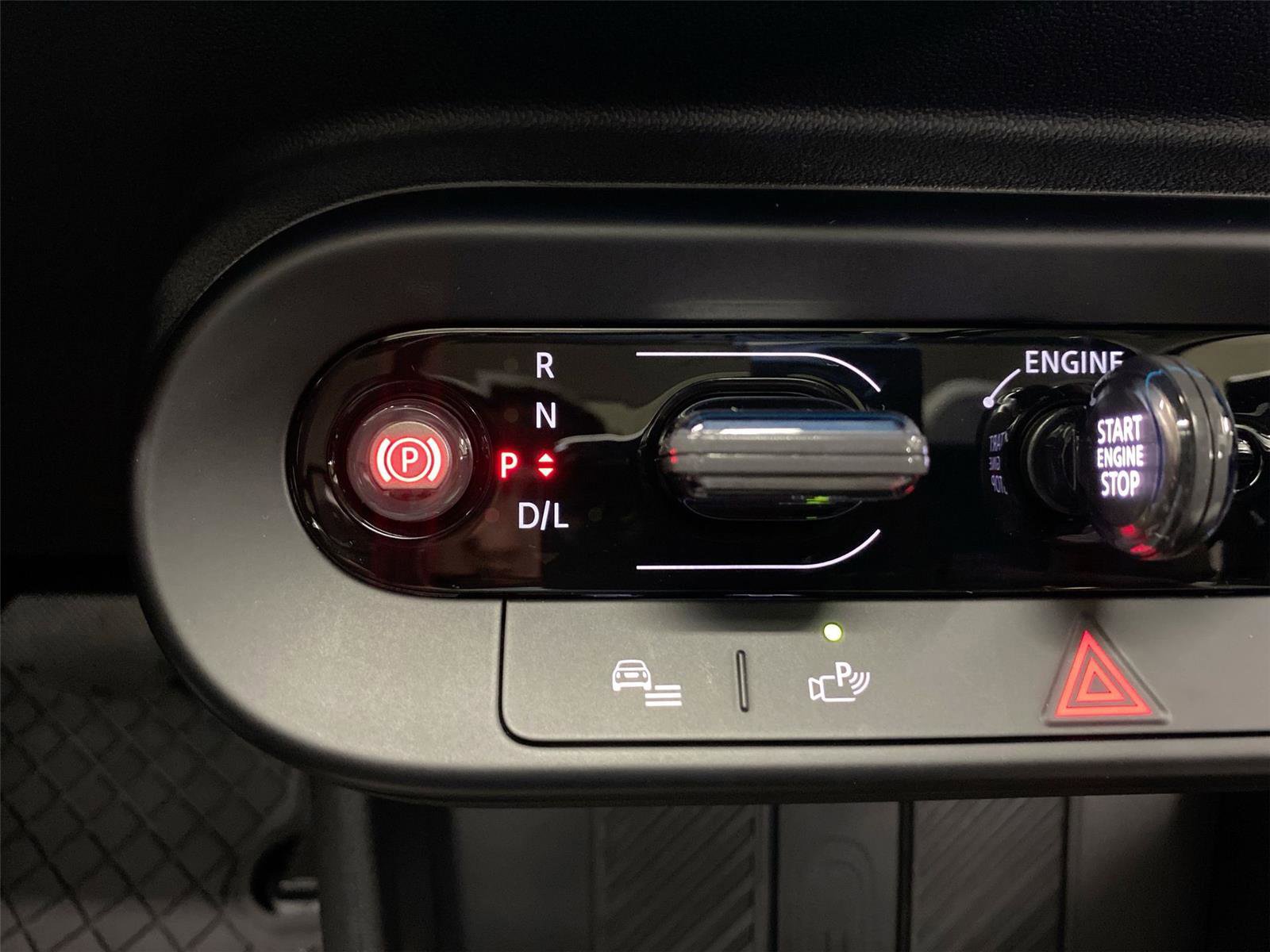 Certified 2025 MINI Cooper S image 26