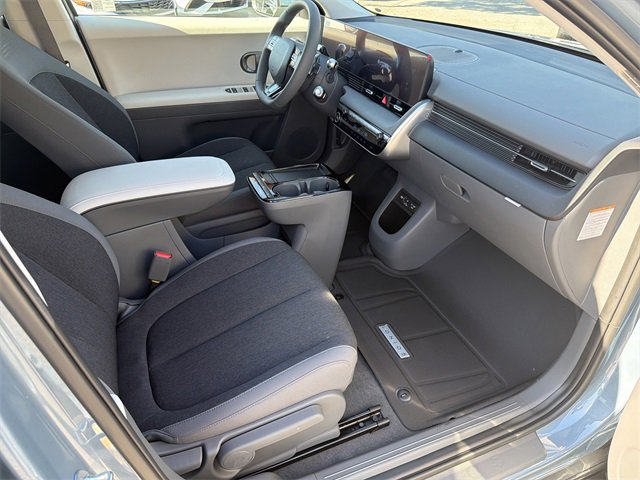 New 2026 Hyundai Ioniq 5 SE image 13