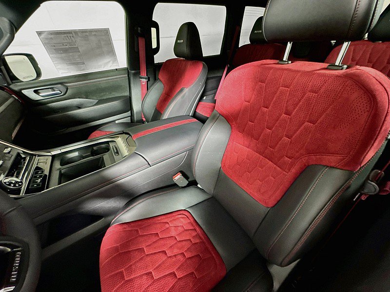 New 2026 Nissan Armada NISMO AWD/4WD image 11