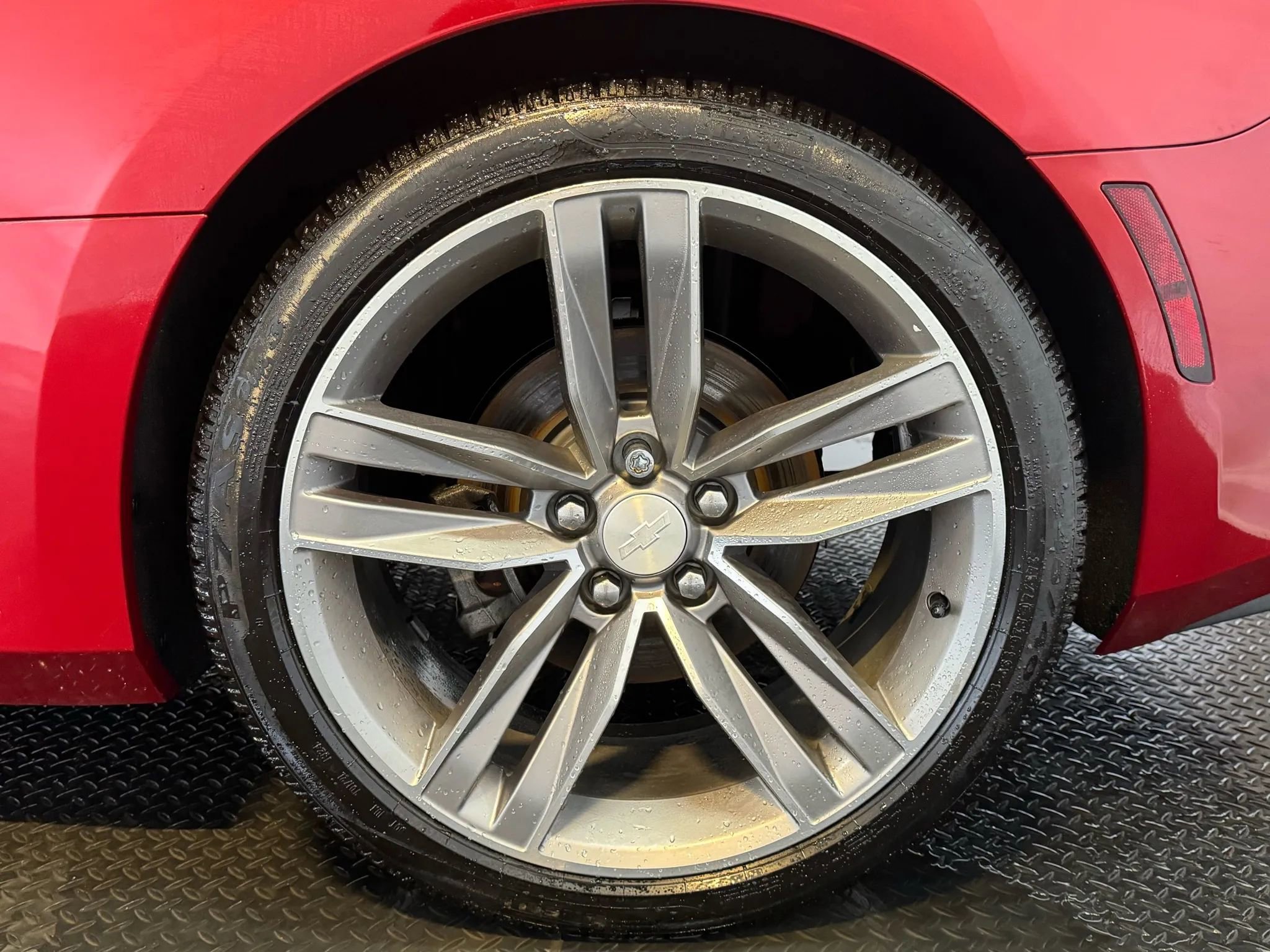 Used 2018 Chevrolet Camaro LT w/ RS Package image 29