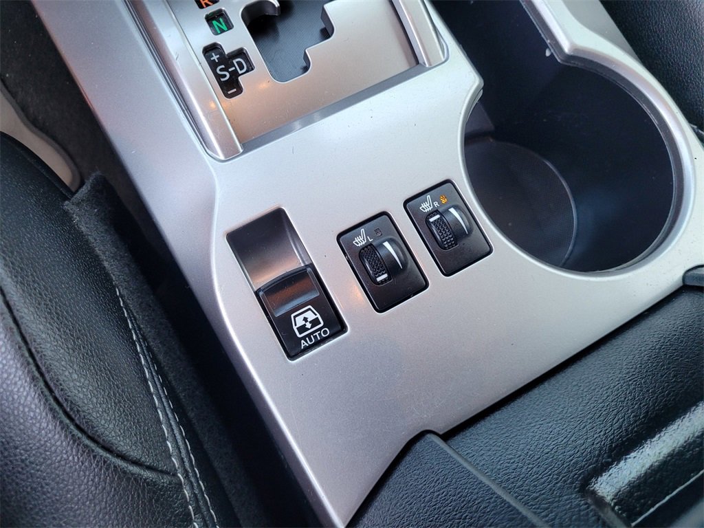 Used 2022 Toyota 4Runner SR5 Premium image 18