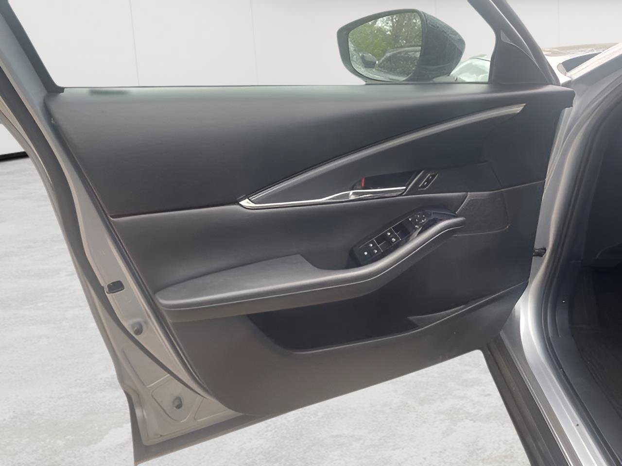 Used 2021 MAZDA CX-30 AWD 2.5 Turbo S image 17