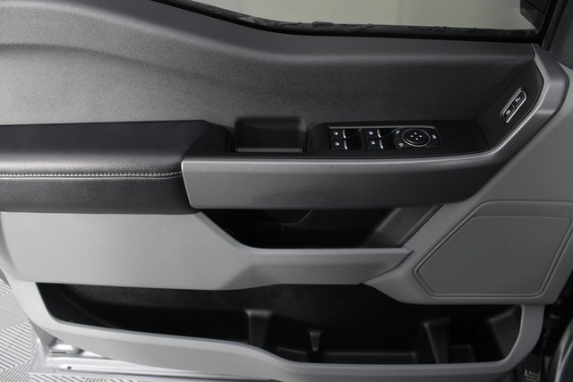 Used 2024 Ford F350 XLT w/ Camper Package image 13