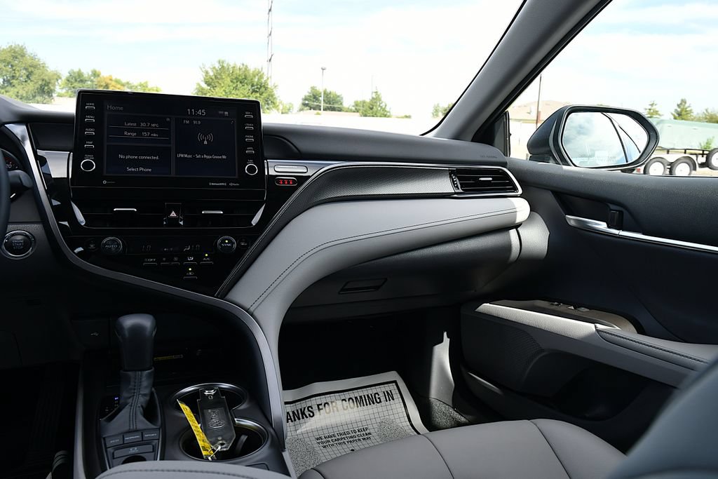 Used 2023 Toyota Camry XSE w/ Cold Weather Package FWD image 22