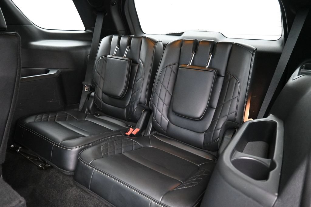 Used 2017 Ford Explorer Platinum AWD/4WD image 22