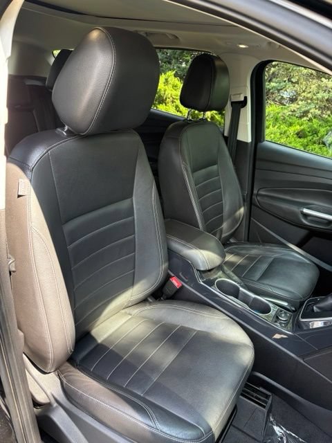Used 2014 Ford Escape Titanium w/ Equipment Group 401A FWD image 20