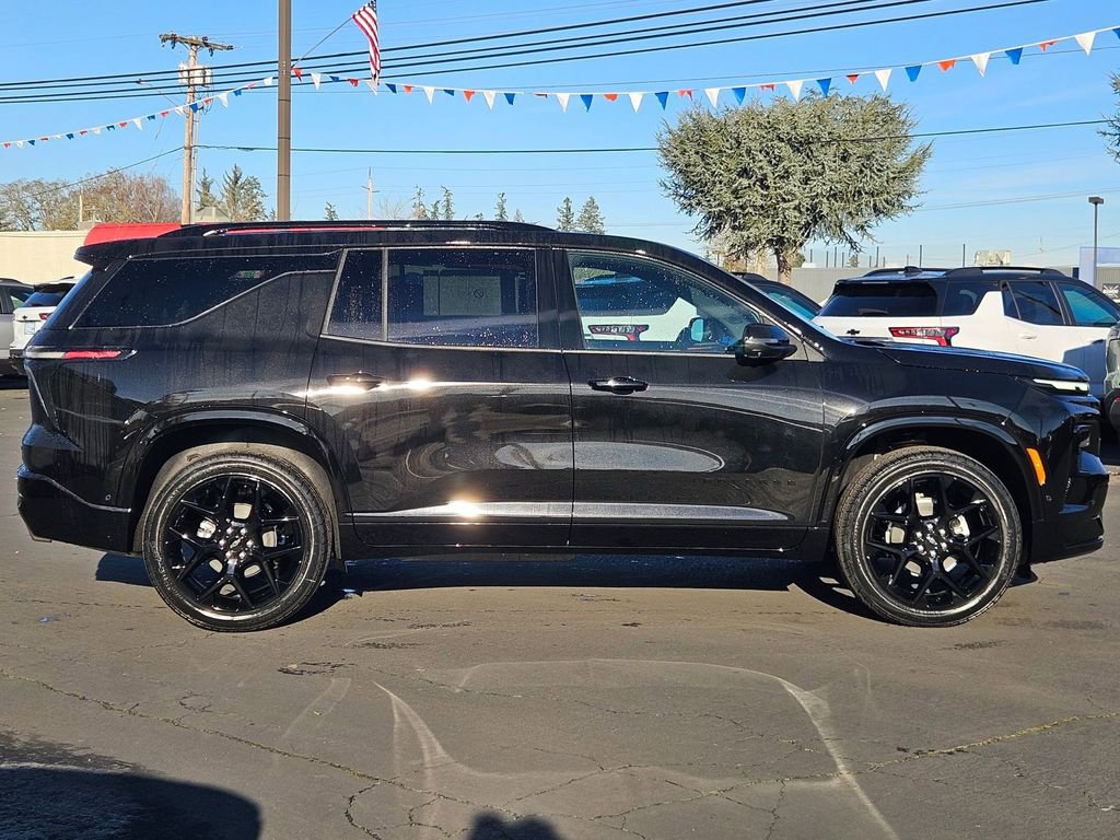 New 2026 Chevrolet Traverse RS image 7