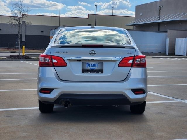 Used 2019 Nissan Sentra SR image 6