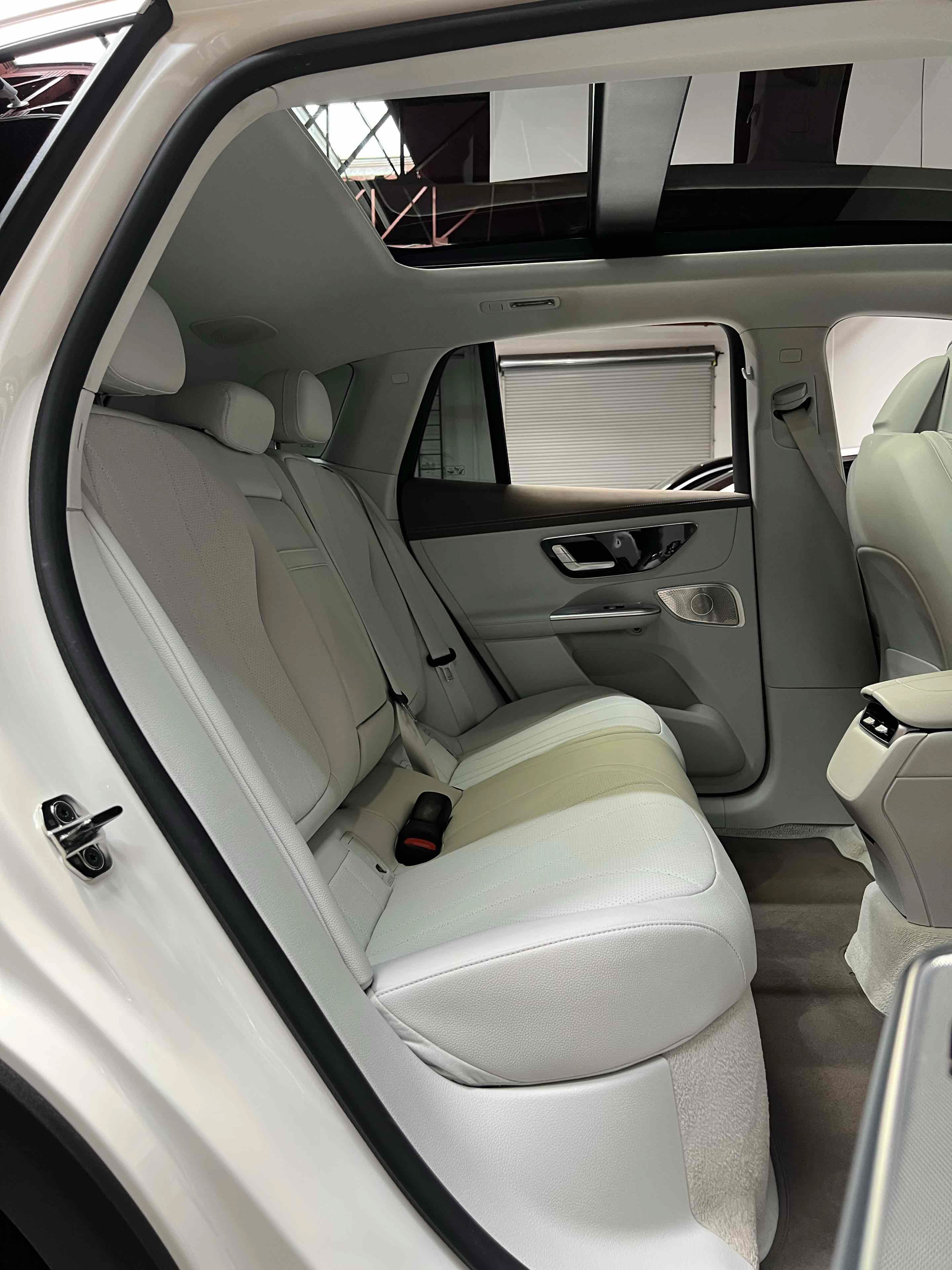 Used 2023 Mercedes-Benz EQE 350+ SUV w/ AMG Line Exterior Package image 35