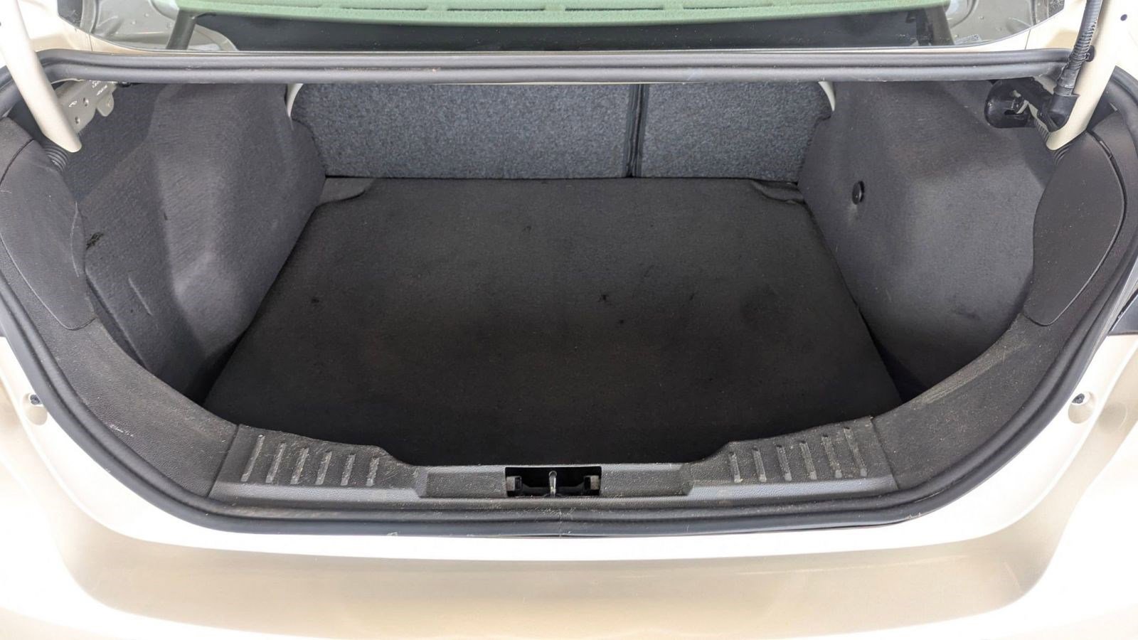 Certified 2018 Ford Focus SE image 20