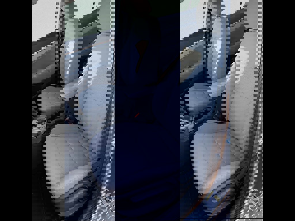 Used 2019 Hyundai Elantra SEL image 12