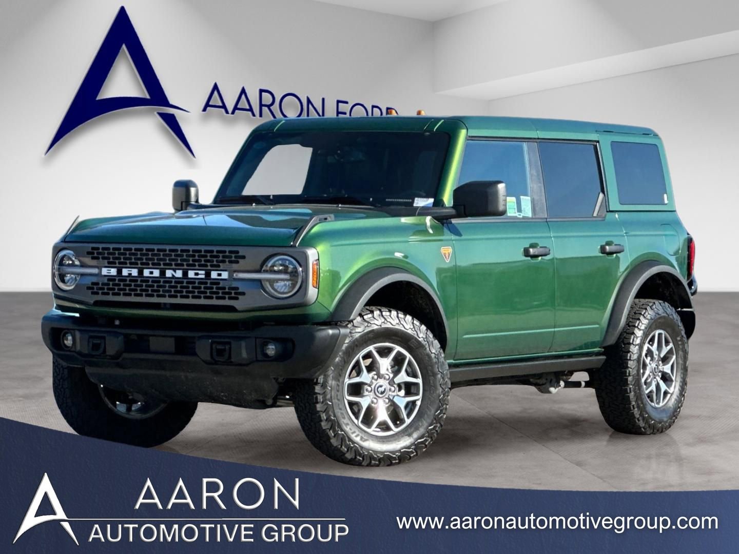 Used 2025 Ford Bronco Badlands image 1