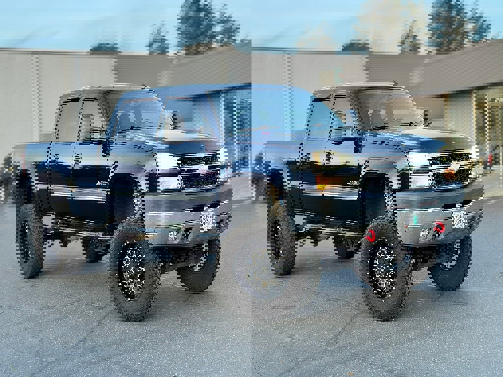 Used 2006 Chevrolet Silverado 2500 LT w/ Onstar Plus Package image 1