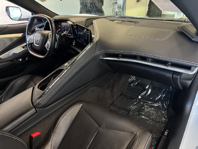 Used 2022 Chevrolet Corvette Stingray Preferred Cpe w/ 2LT RWD image 29