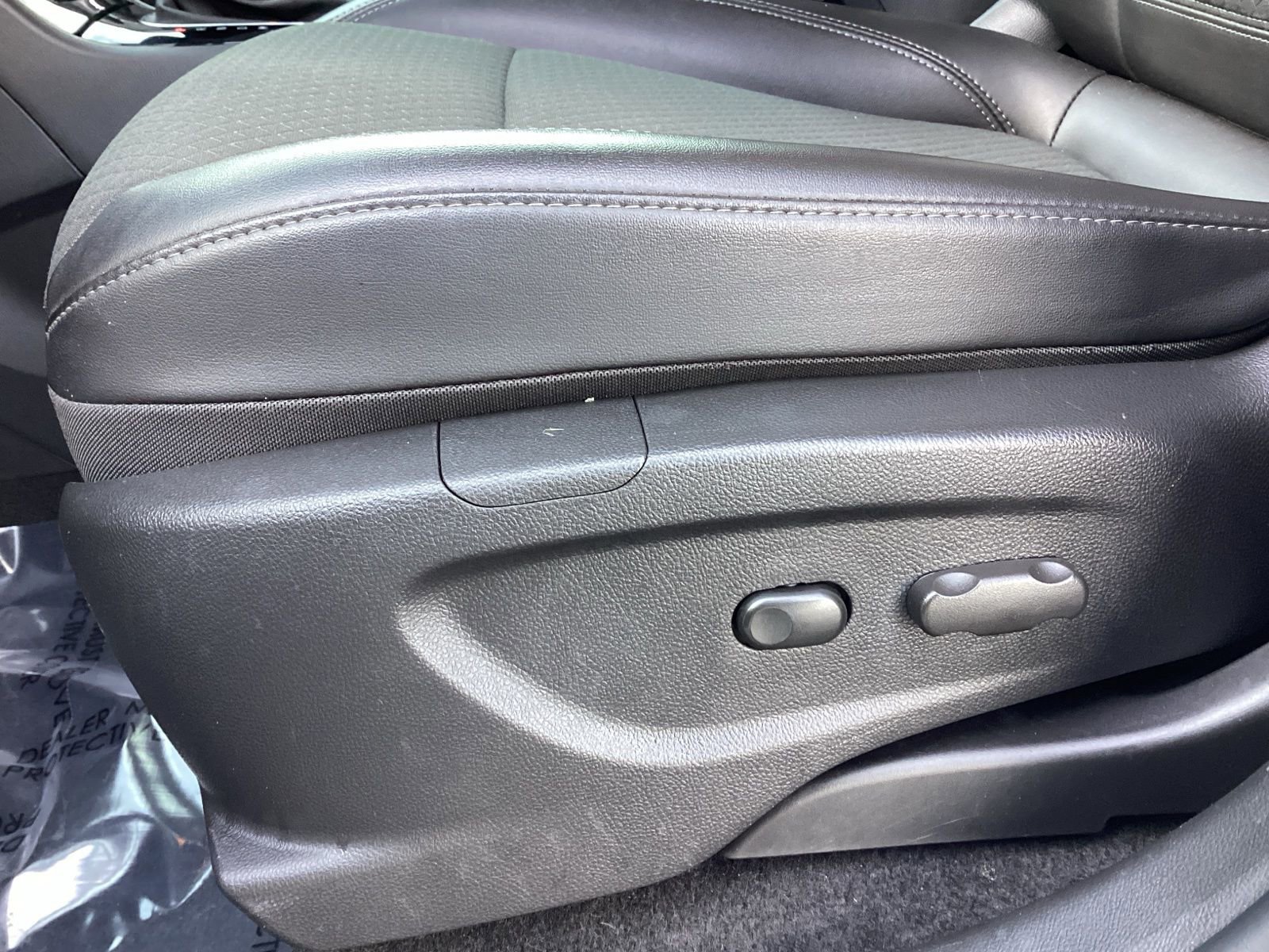 Used 2022 Buick Encore Preferred w/ Safety Package image 12