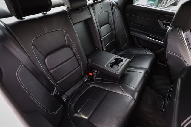 Used 2018 Jaguar XF S AWD/4WD image 76
