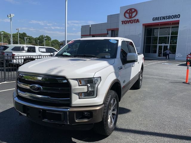 Used 2015 Ford F150 King Ranch w/ Equipment Group 601A Luxury AWD/4WD image 4