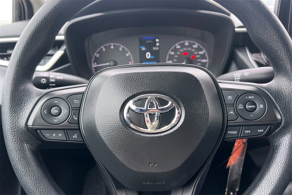 Certified 2025 Toyota Corolla LE image 23