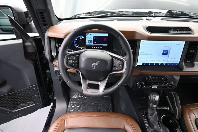 Certified 2024 Ford Bronco Outer Banks AWD/4WD image 25
