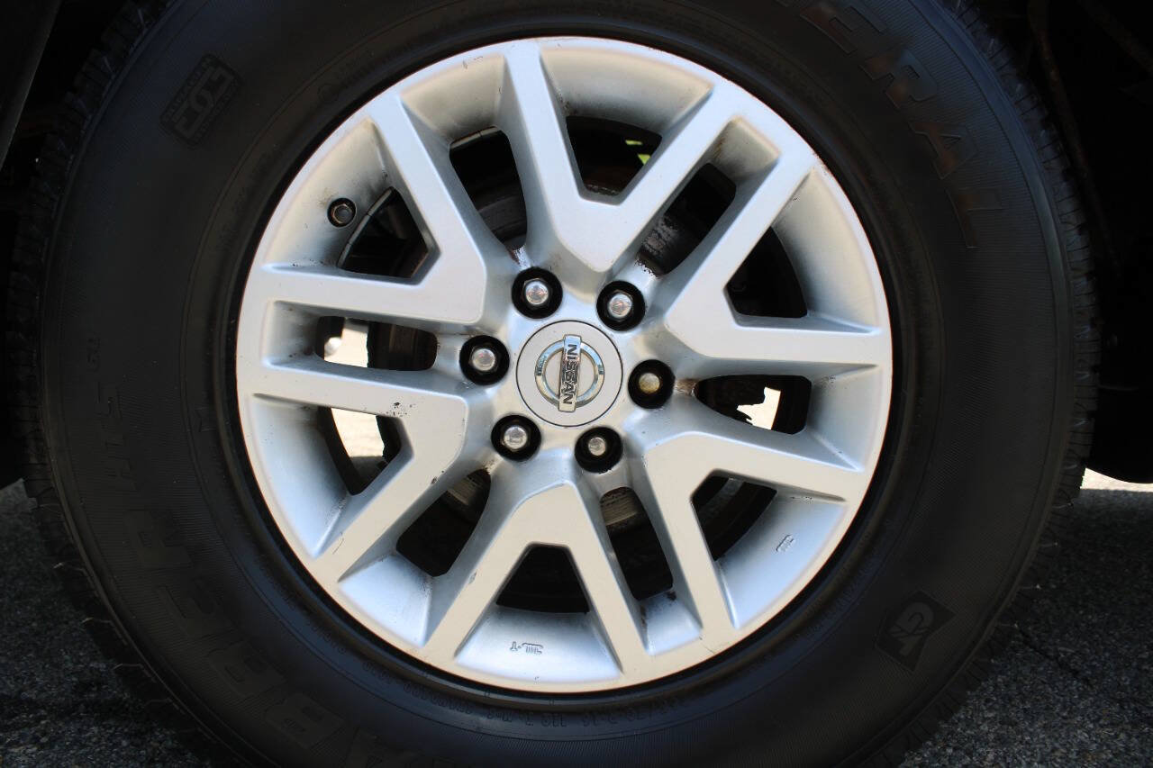 Used 2014 Nissan Frontier SV w/ SV Value Truck Package AWD/4WD image 22