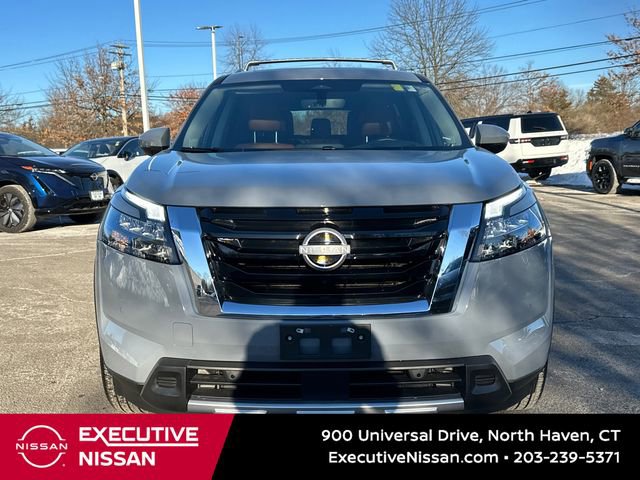 Certified 2025 Nissan Pathfinder Platinum image 6