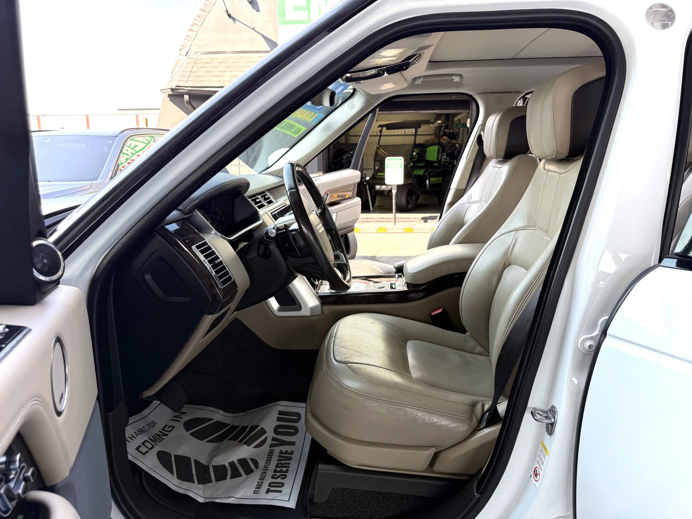 Used 2018 Land Rover Range Rover Supercharged AWD/4WD image 7