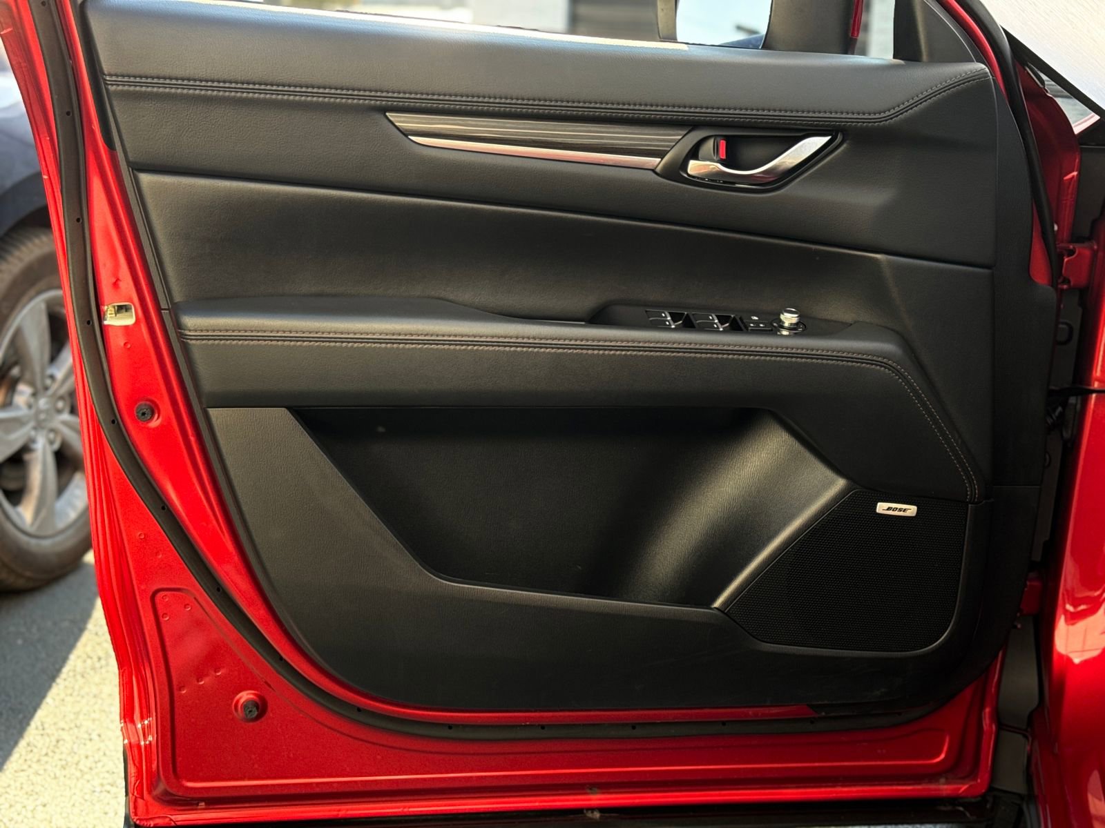 Used 2023 MAZDA CX-5 AWD 2.5 S w/ Premium Plus Pkg image 12