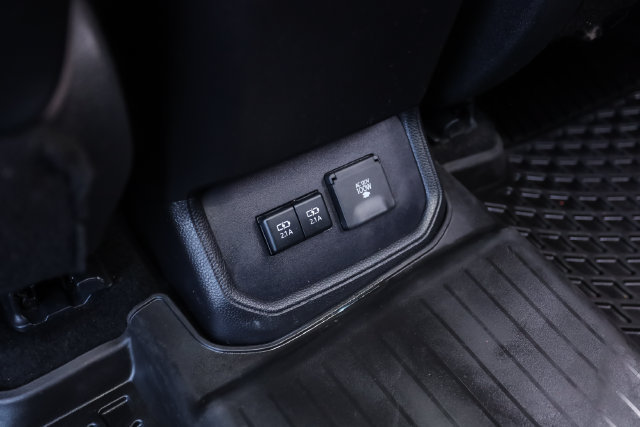 Used 2020 Toyota Highlander Platinum AWD/4WD image 62