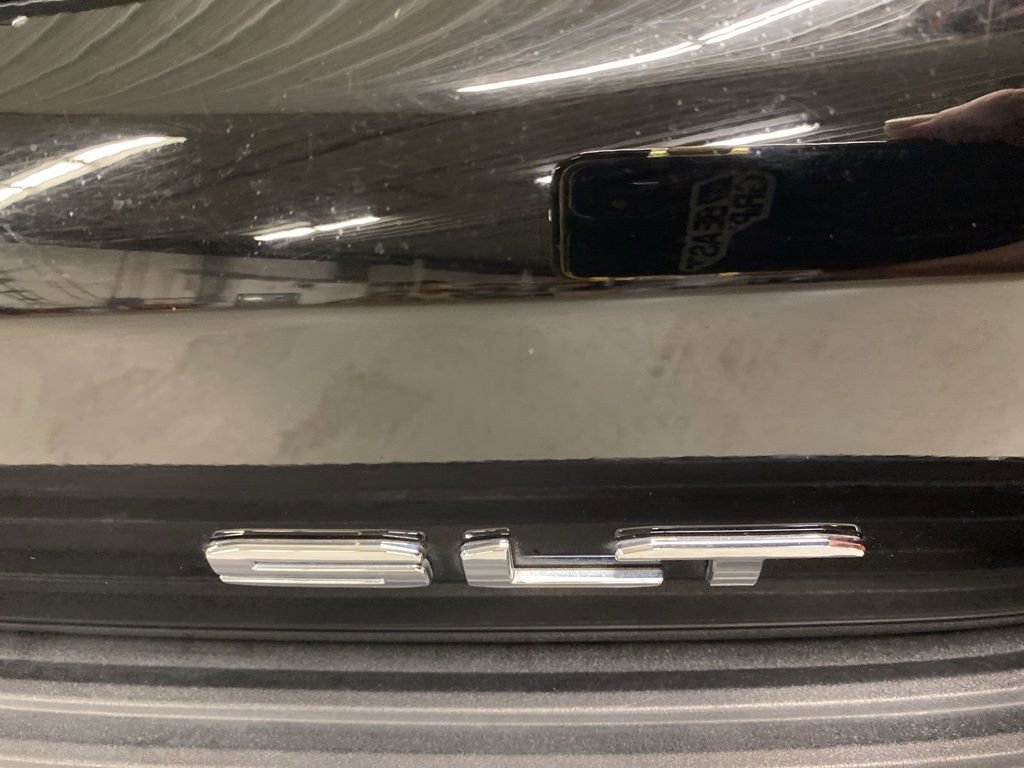Used 2024 GMC Yukon XL SLT image 28