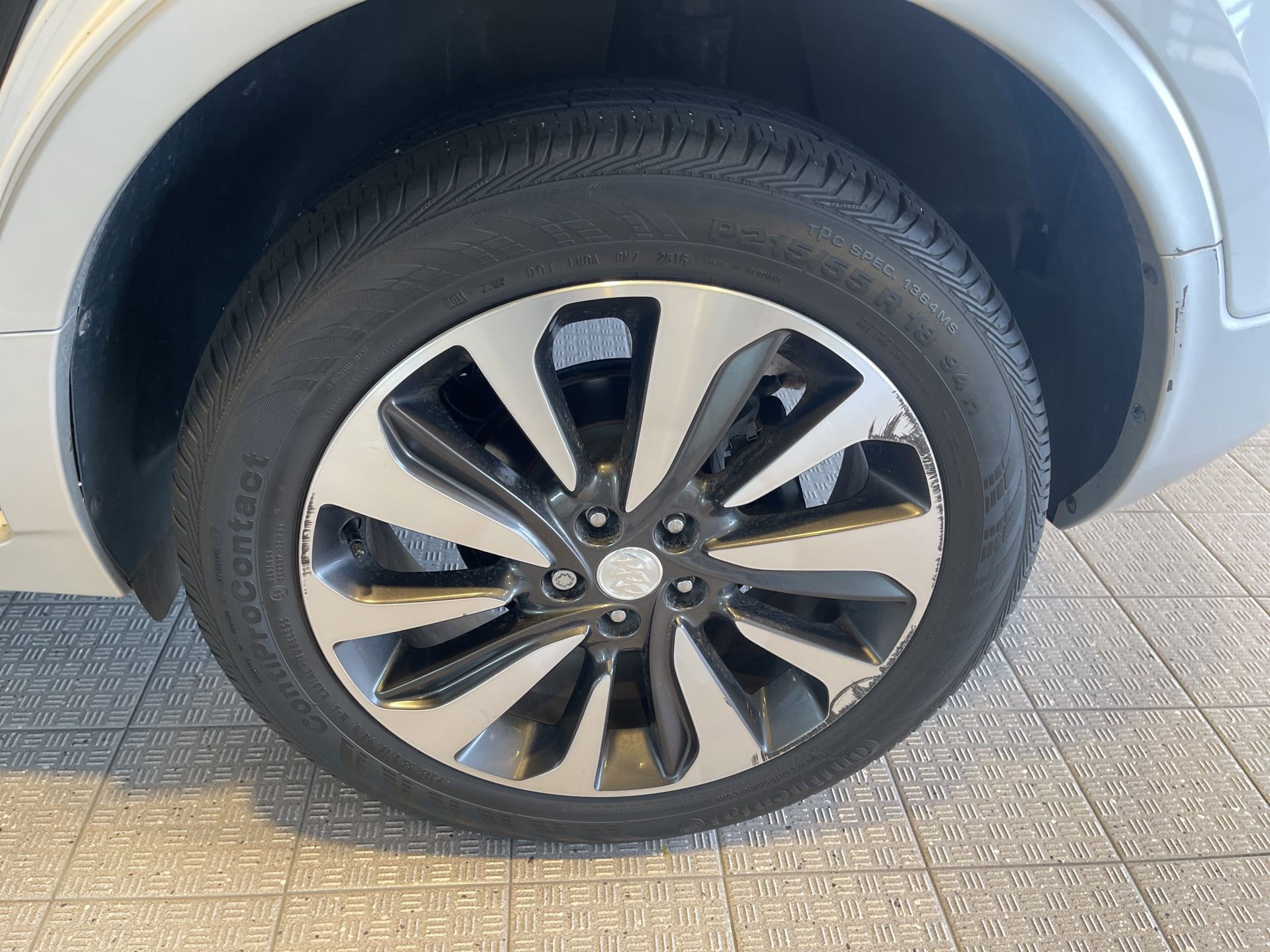 Used 2017 Buick Encore Essence image 7