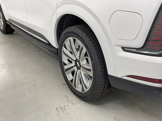 New 2025 Cadillac Escalade IQ Luxury 1 w/ LPO, Radiant Package AWD/4WD image 20