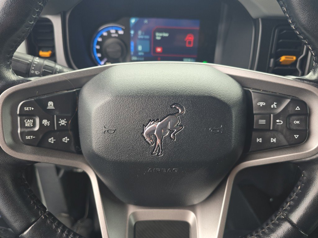 Used 2021 Ford Bronco Badlands image 25