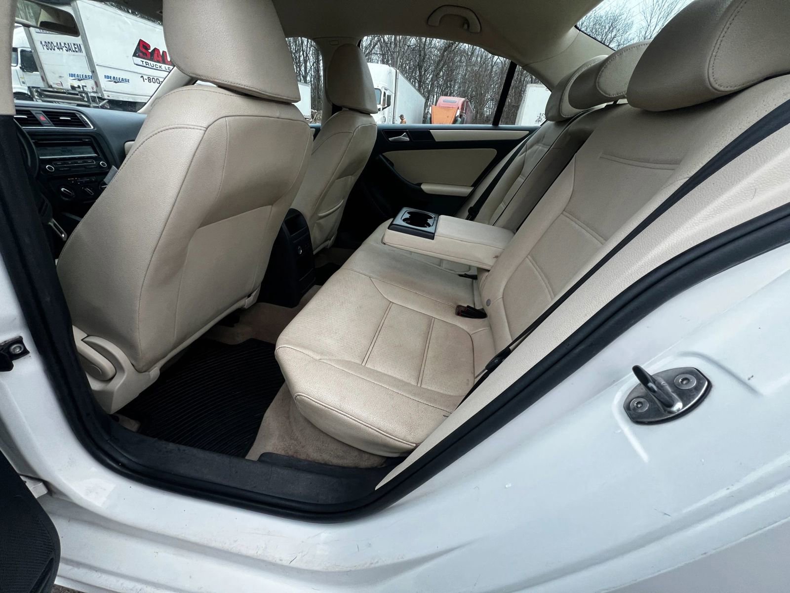 Used 2011 Volkswagen Jetta SE image 10