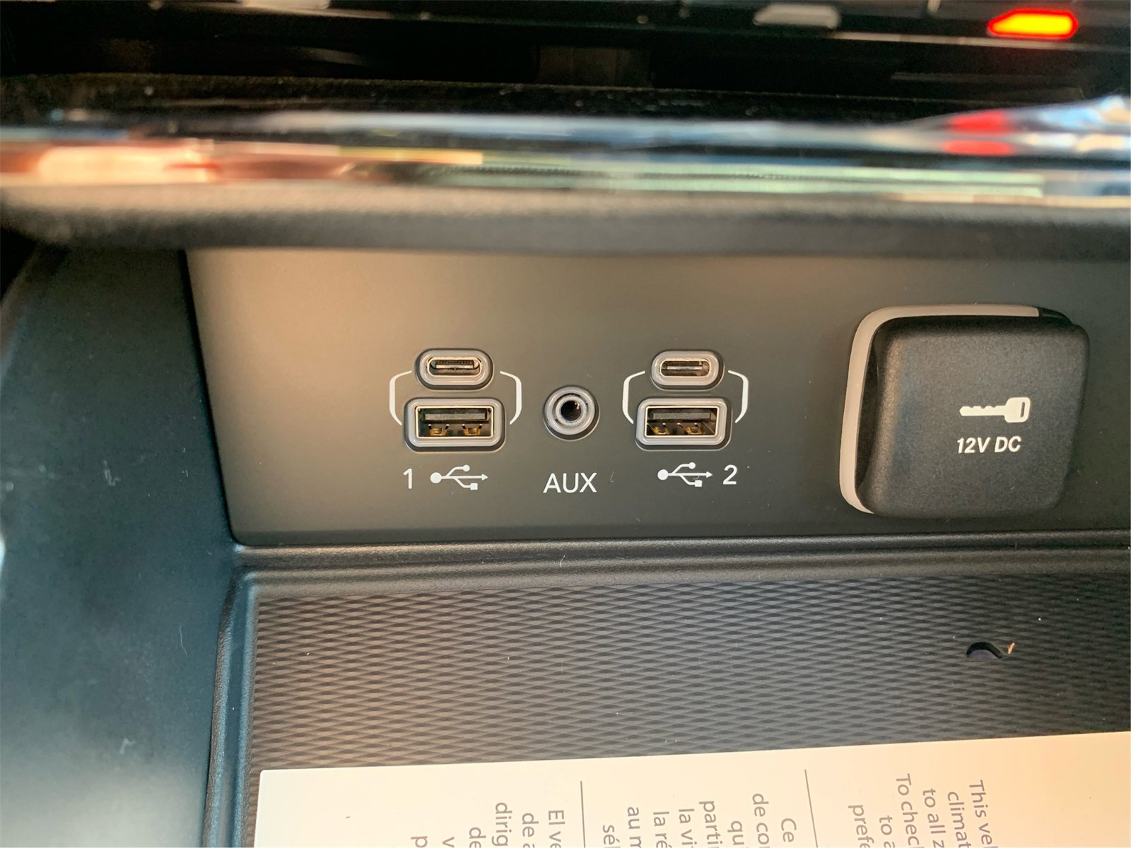 Used 2025 Jeep Grand Cherokee L Altitude image 34