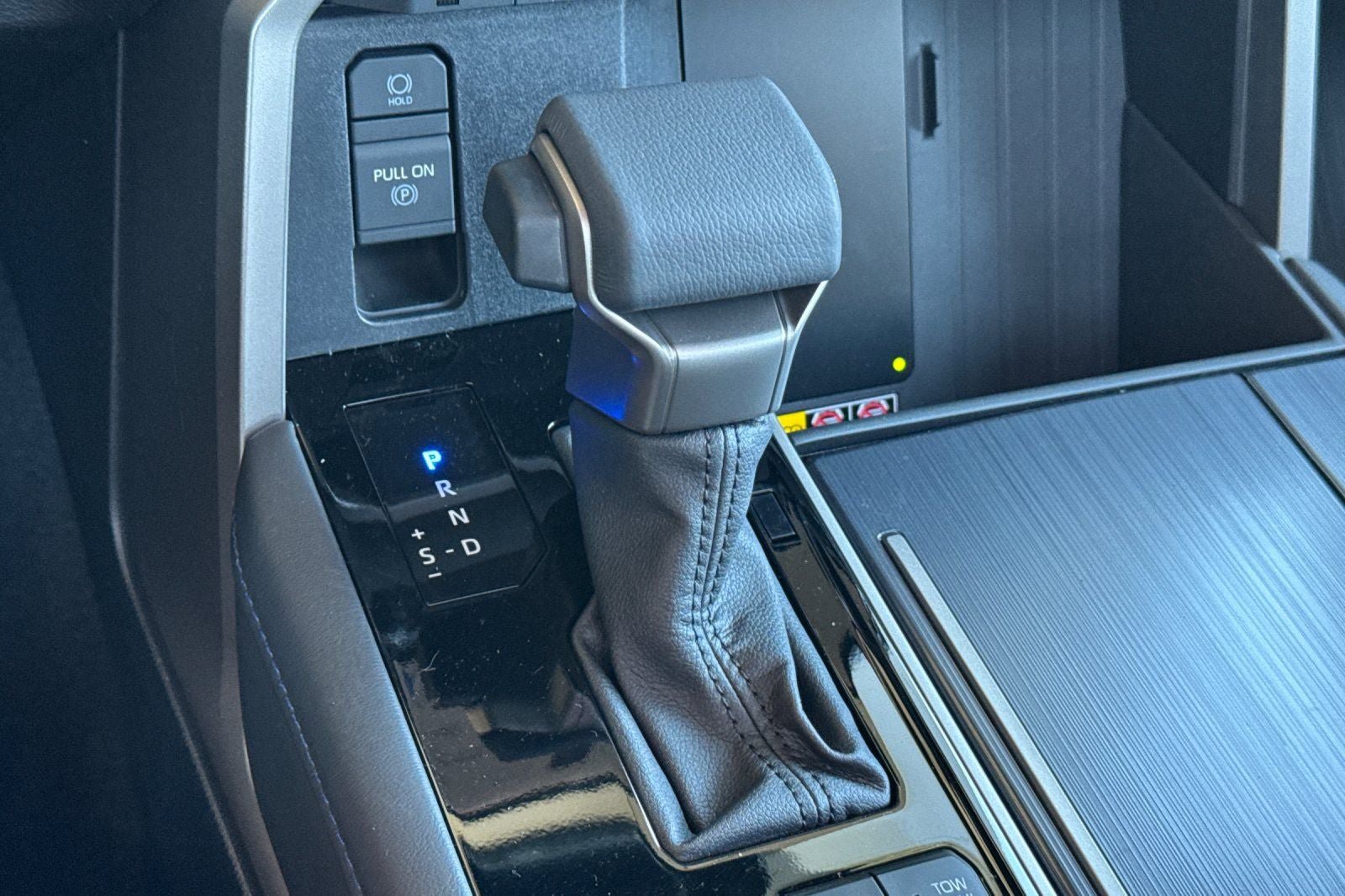 New 2026 Toyota Tundra Platinum AWD/4WD image 24