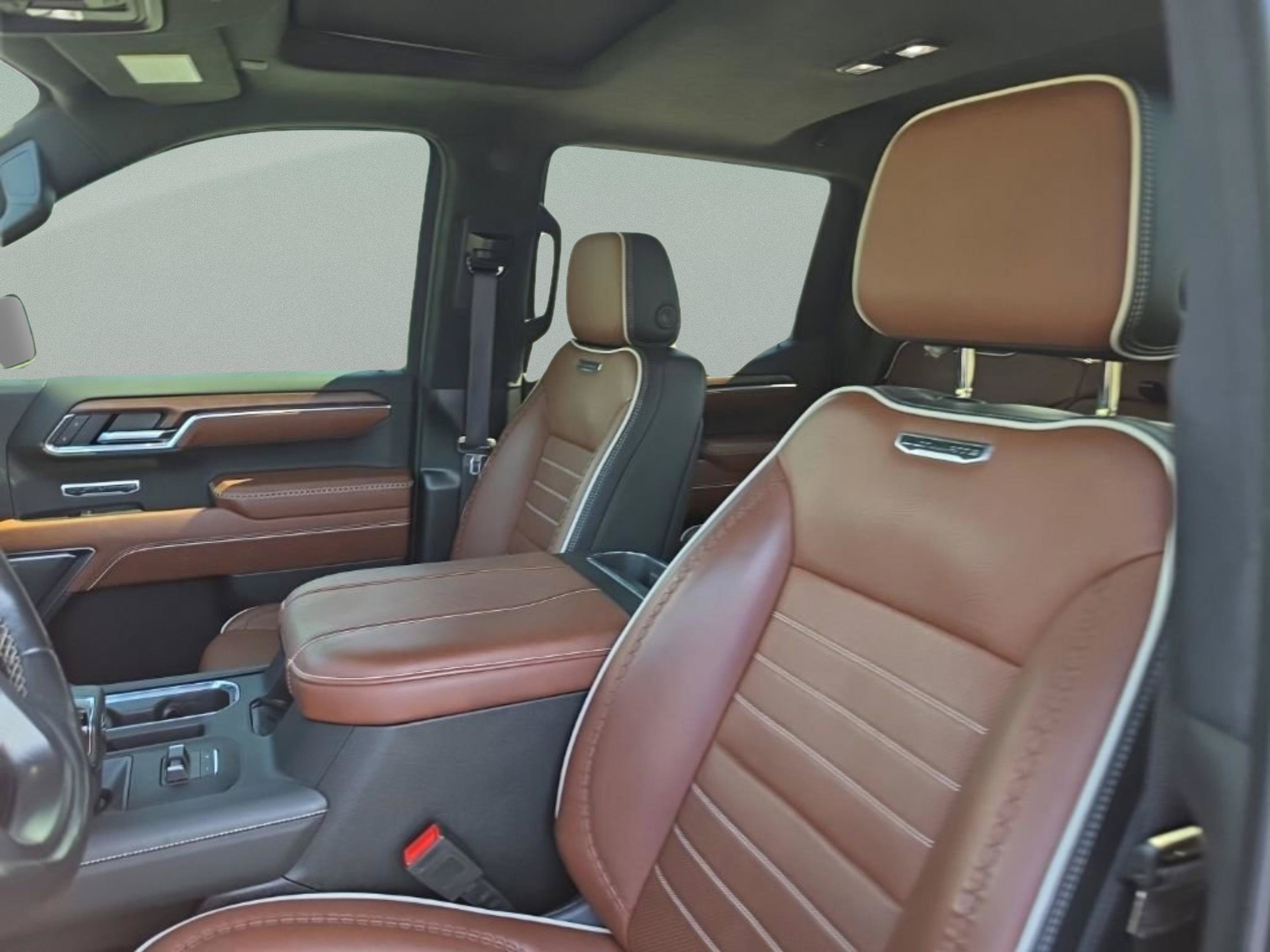 Used 2024 GMC Sierra 1500 Denali Ultimate AWD/4WD image 22
