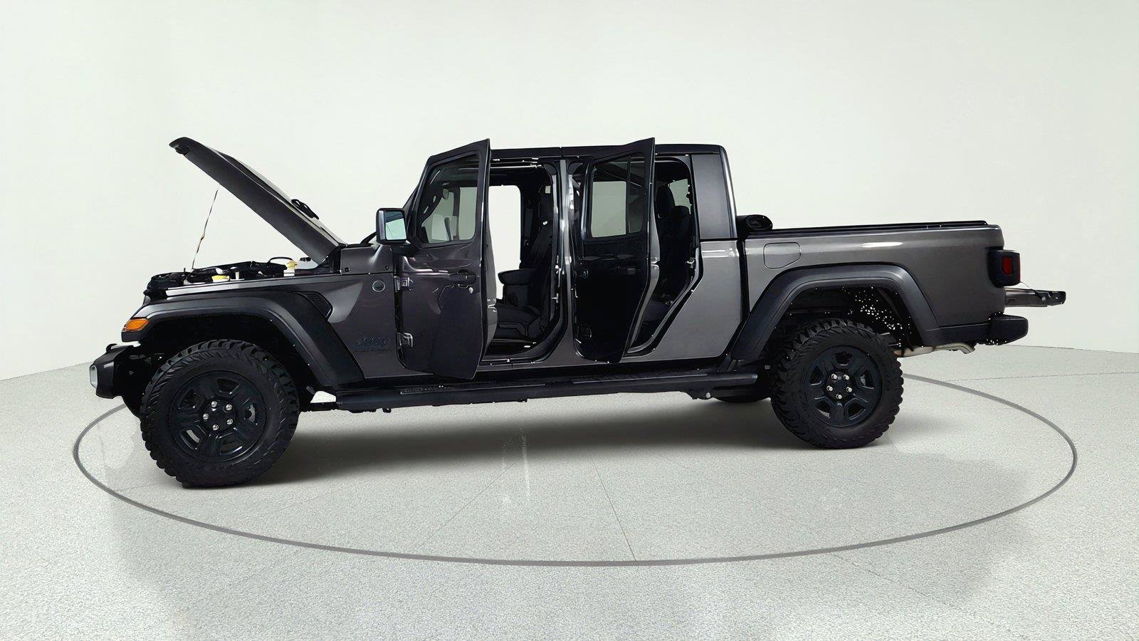 Used 2025 Jeep Gladiator Sport AWD/4WD image 11