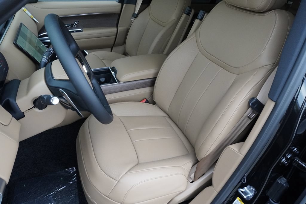 New 2026 Land Rover Range Rover Long Wheelbase SE AWD/4WD image 20