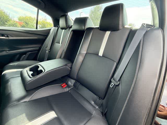 Used 2026 Toyota Camry SE FWD image 17
