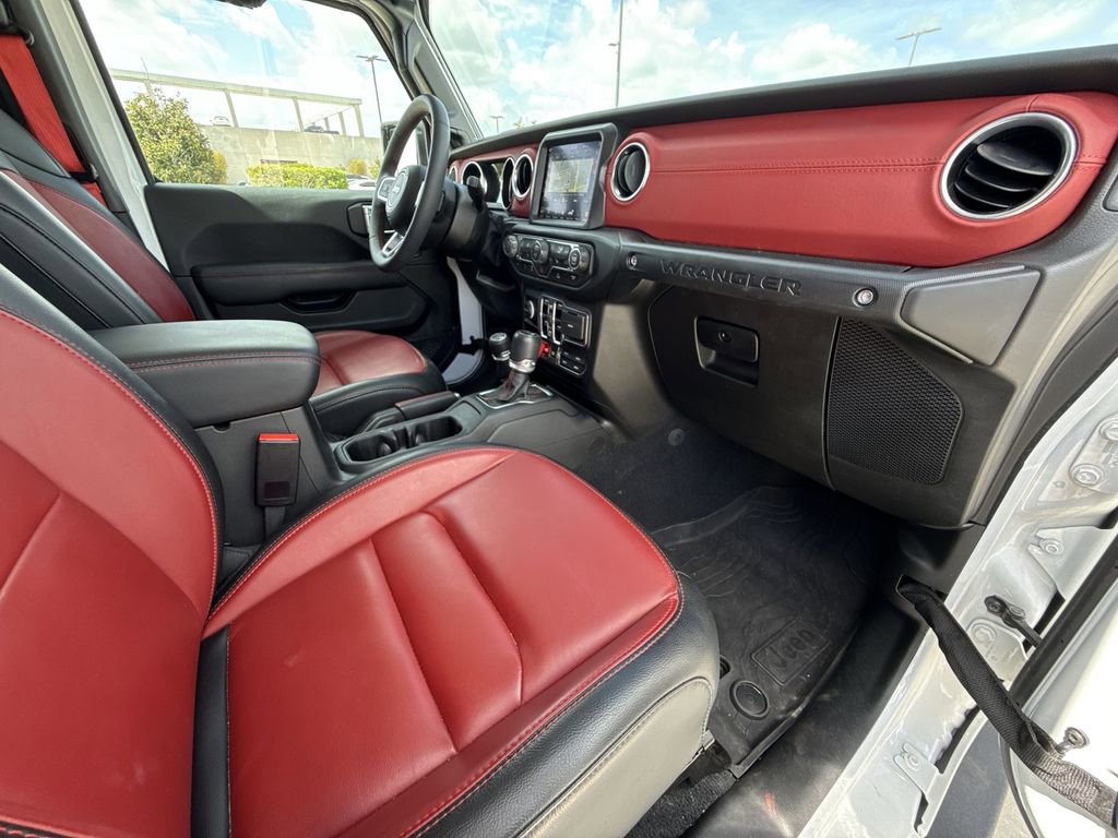 Used 2023 Jeep Wrangler Unlimited Rubicon 4xe image 14