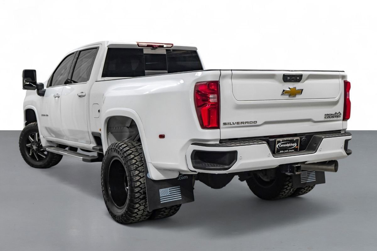 Used 2022 Chevrolet Silverado 3500 High Country image 9