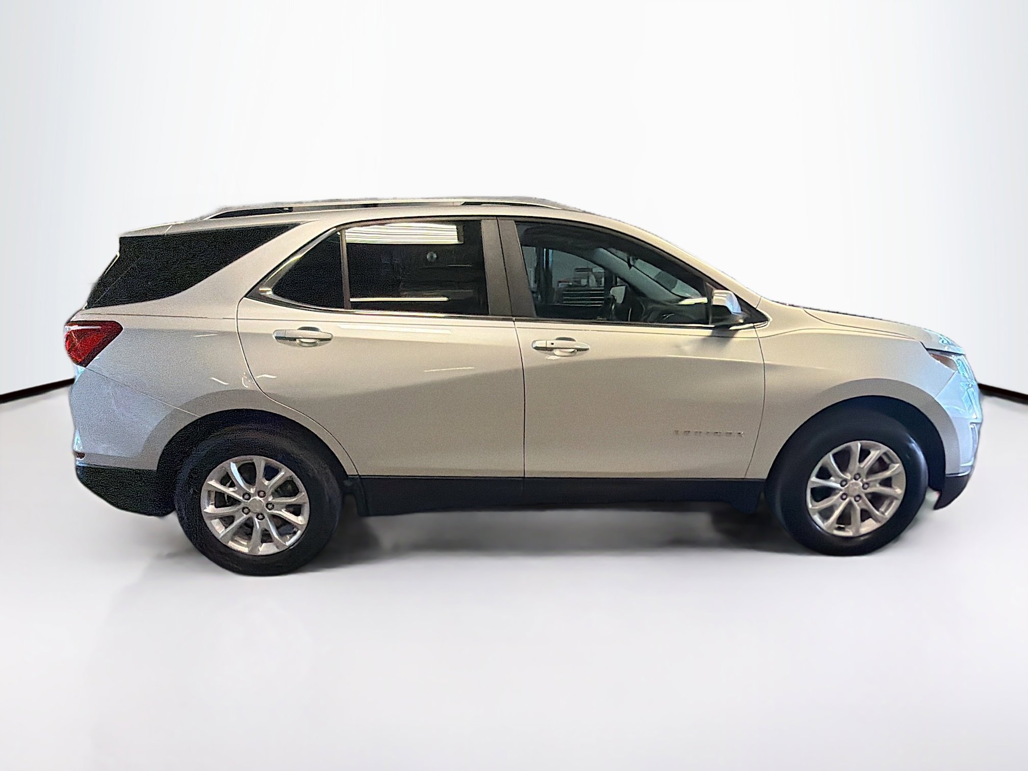 Used 2021 Chevrolet Equinox LT image 10