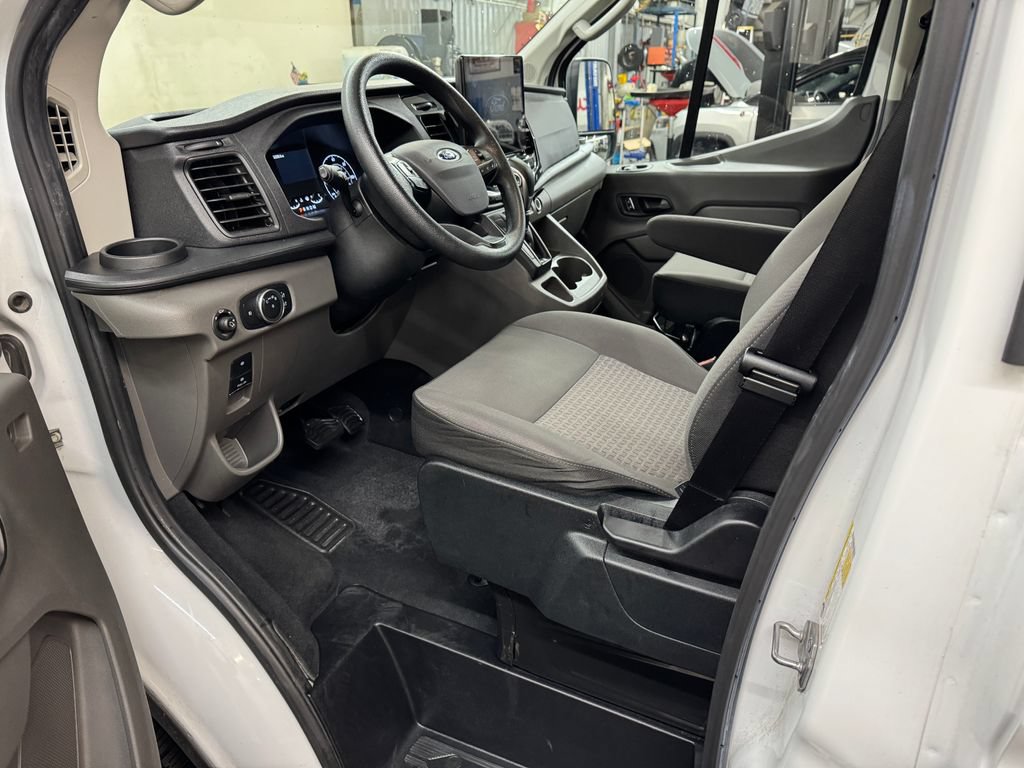 Used 2023 Ford Transit 350 XLT RWD image 13