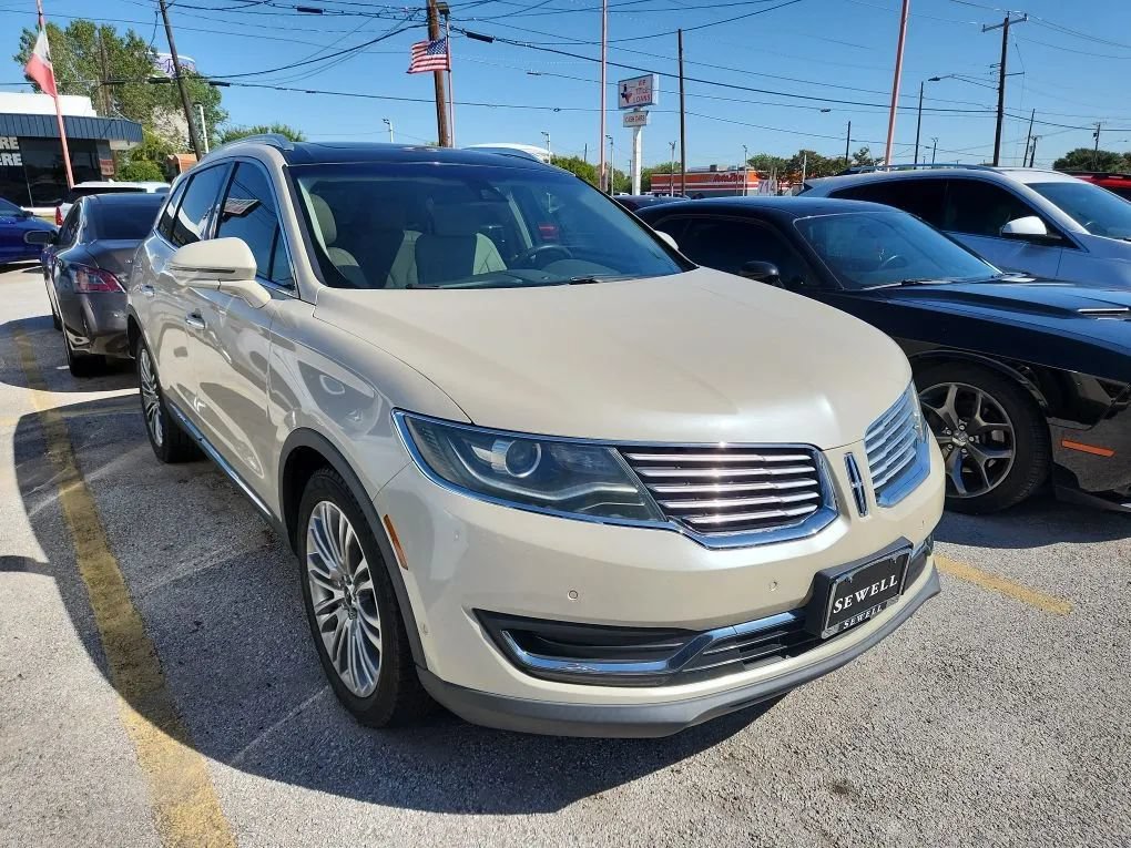 Used 2018 Lincoln MKX Reserve FWD image 4