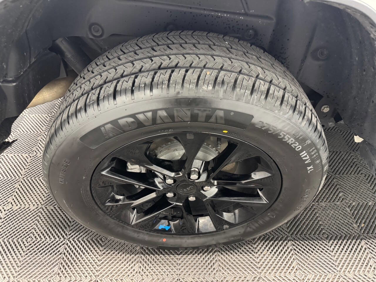 Used 2022 Jeep Wrangler Unlimited Sahara w/ Cold Weather Group image 51